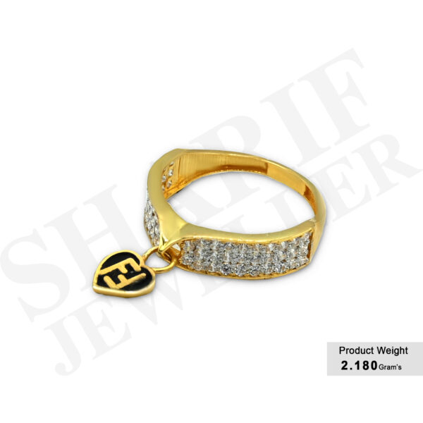 Stylish Singaporian Ring